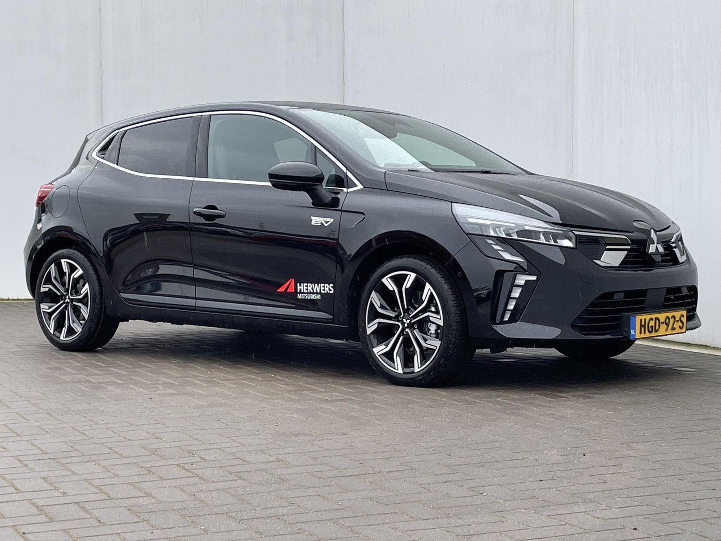 Mitsubishi Mitsubishi