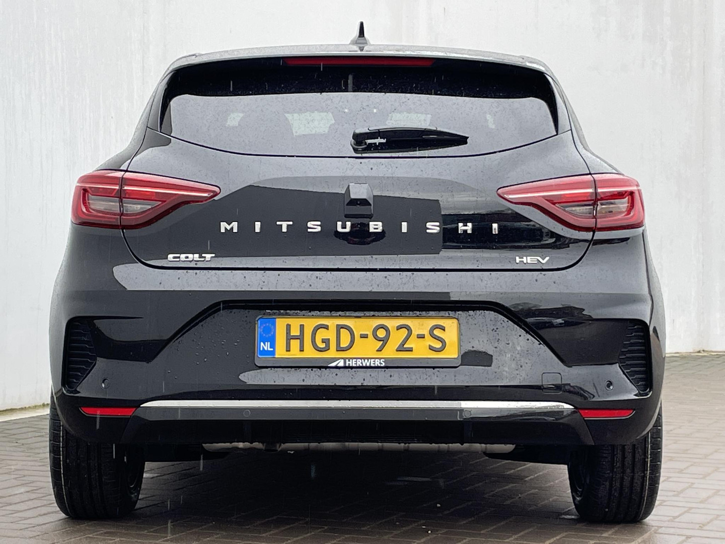 Mitsubishi Mitsubishi