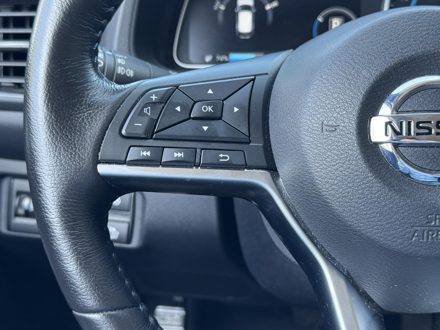 Nissan Nissan