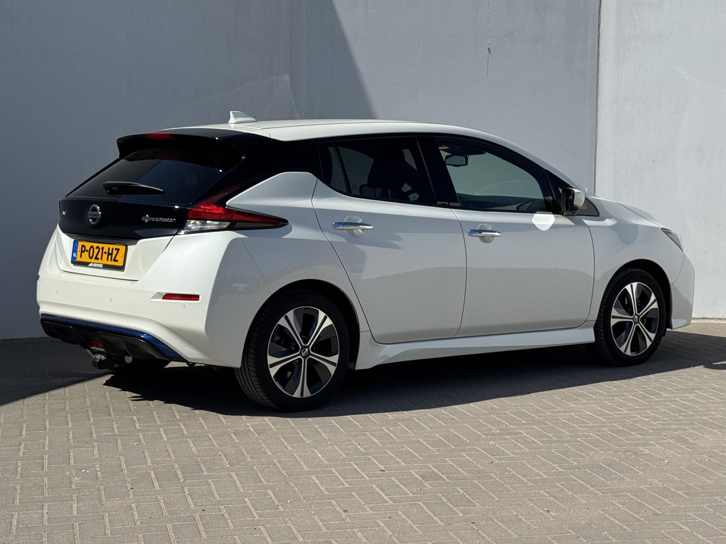 Nissan Nissan