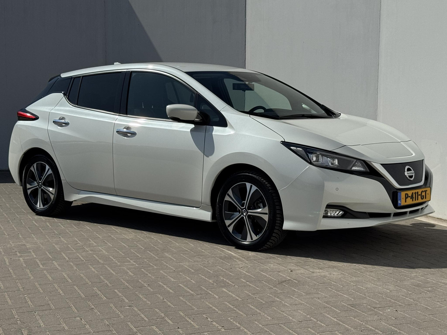 Nissan Nissan