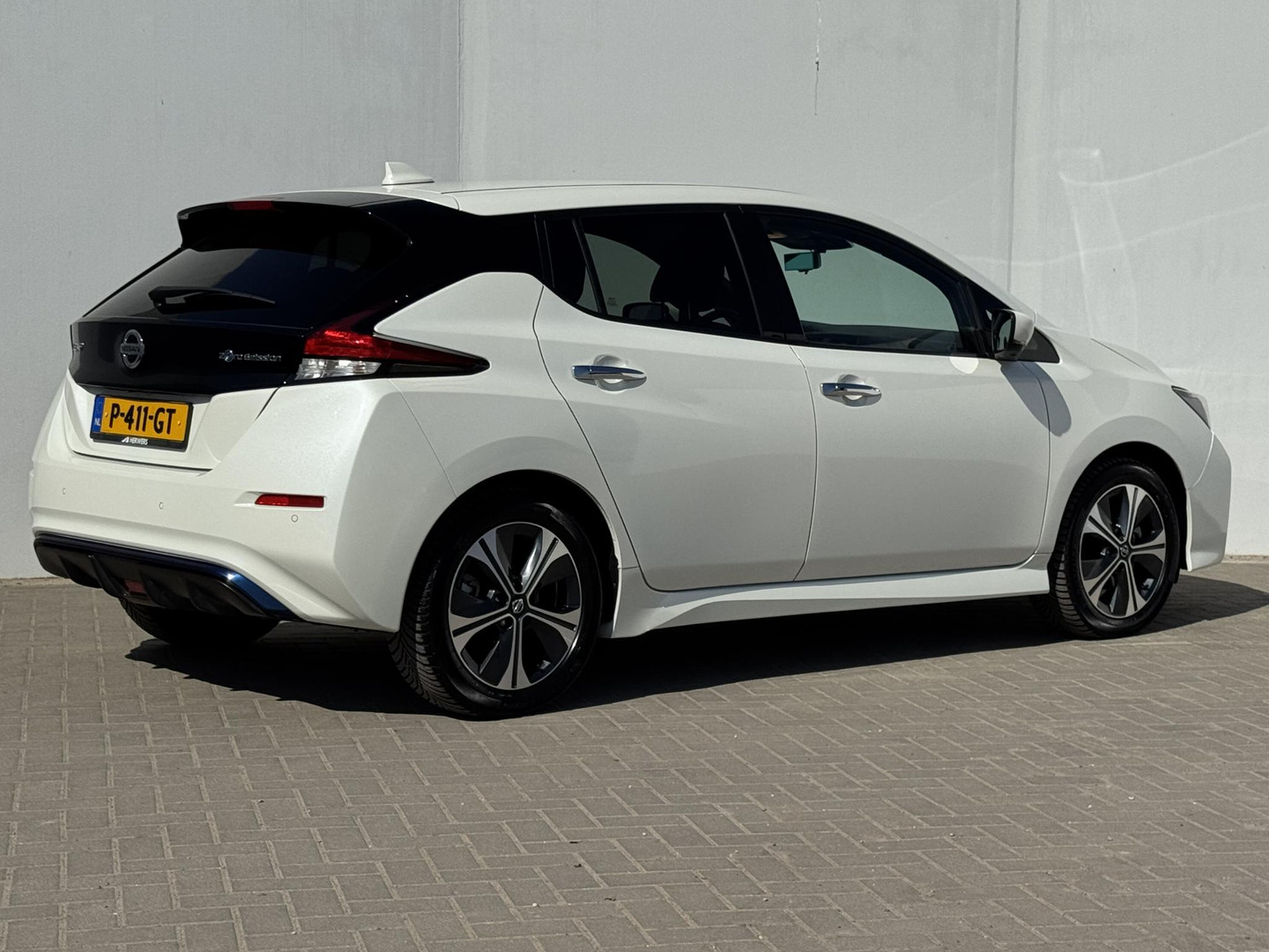 Nissan Nissan