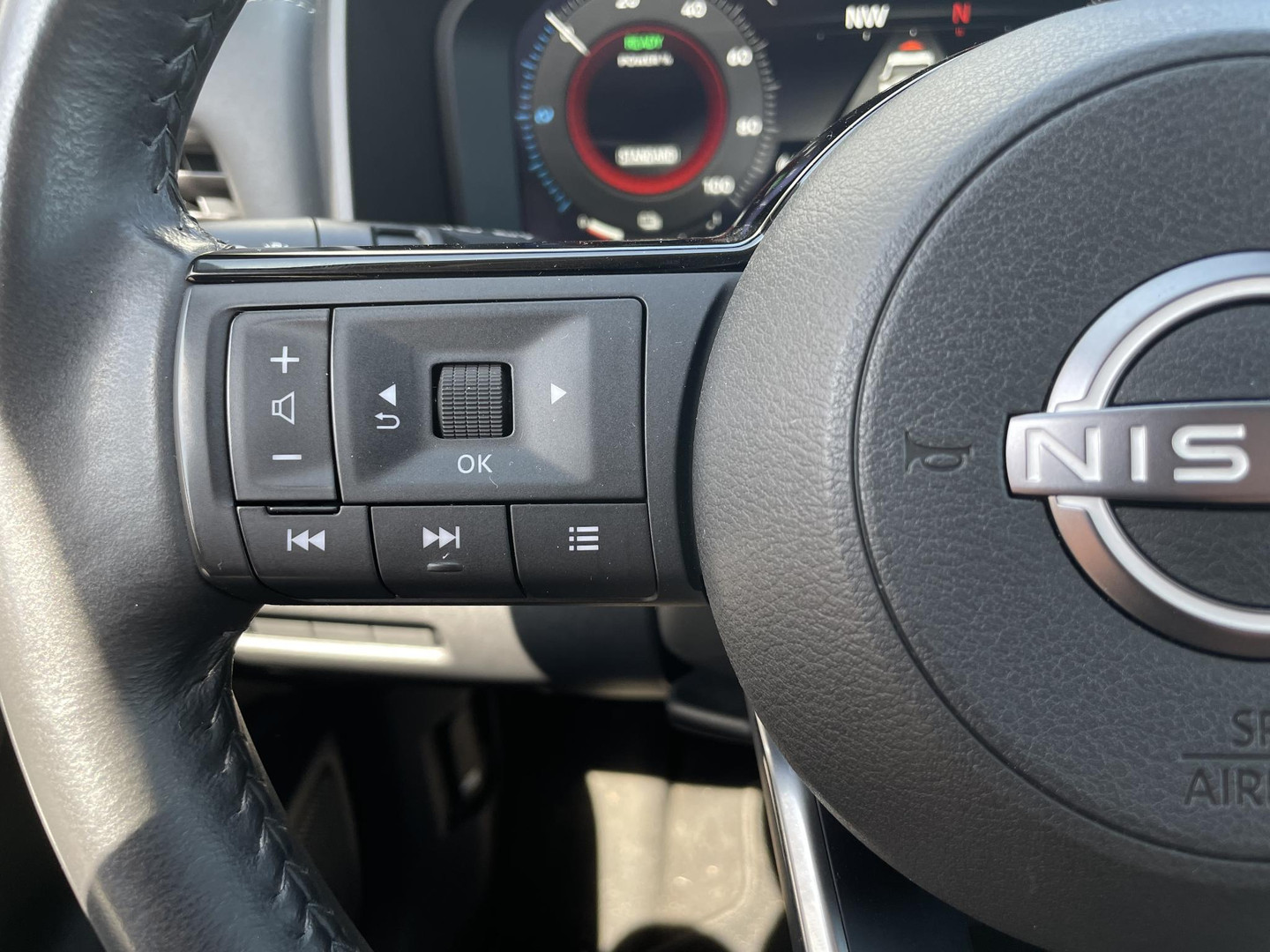 Nissan Nissan