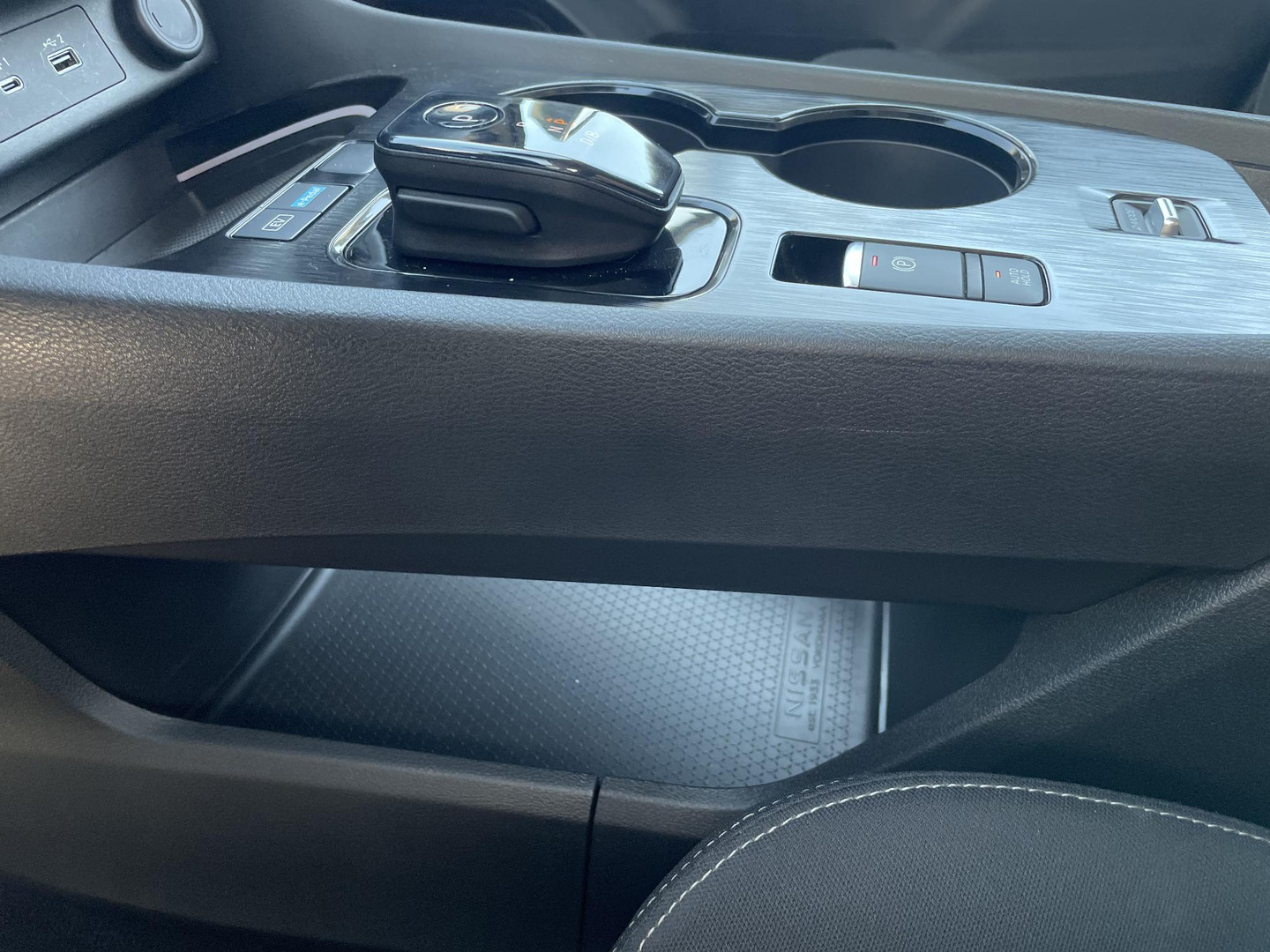 Nissan Nissan