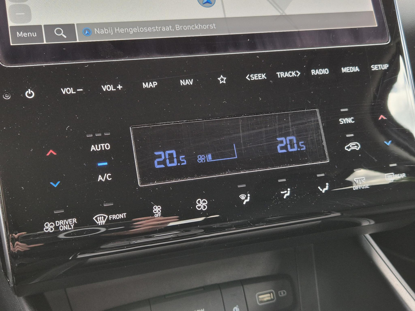 Hyundai Hyundai