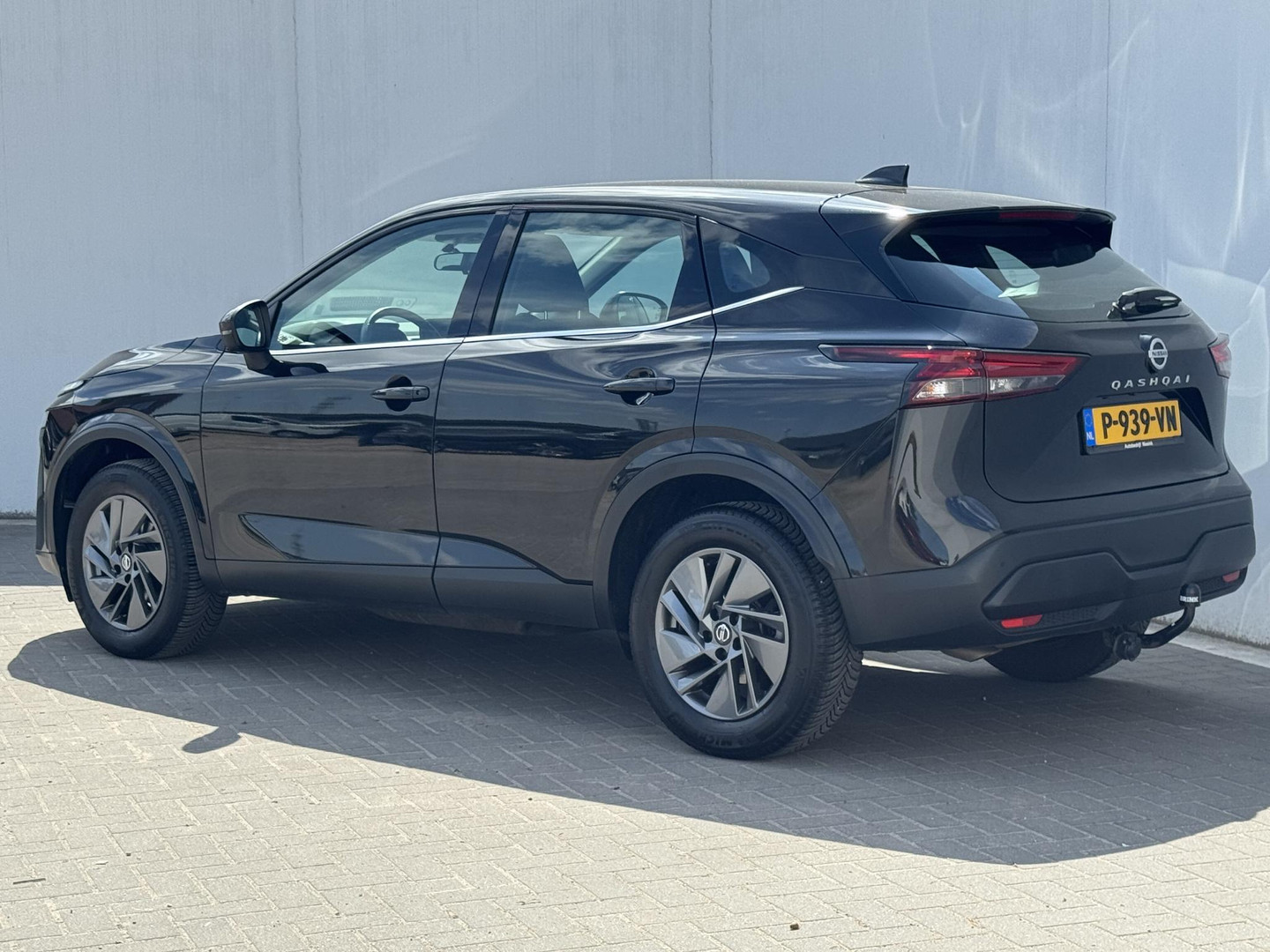 Nissan Nissan
