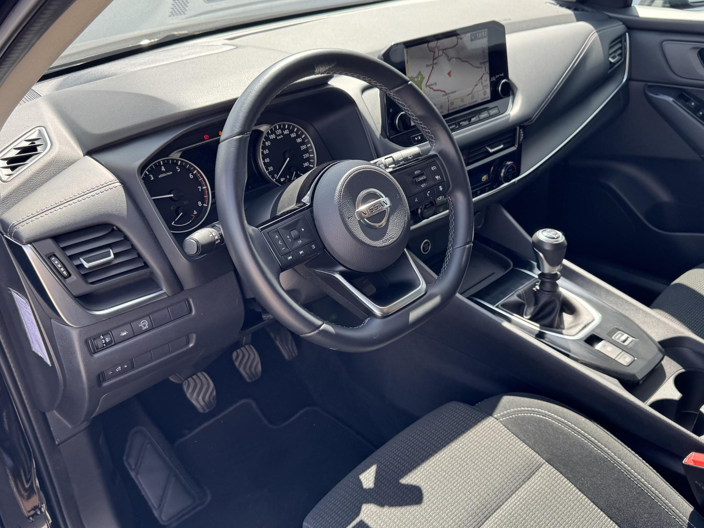 Nissan Nissan