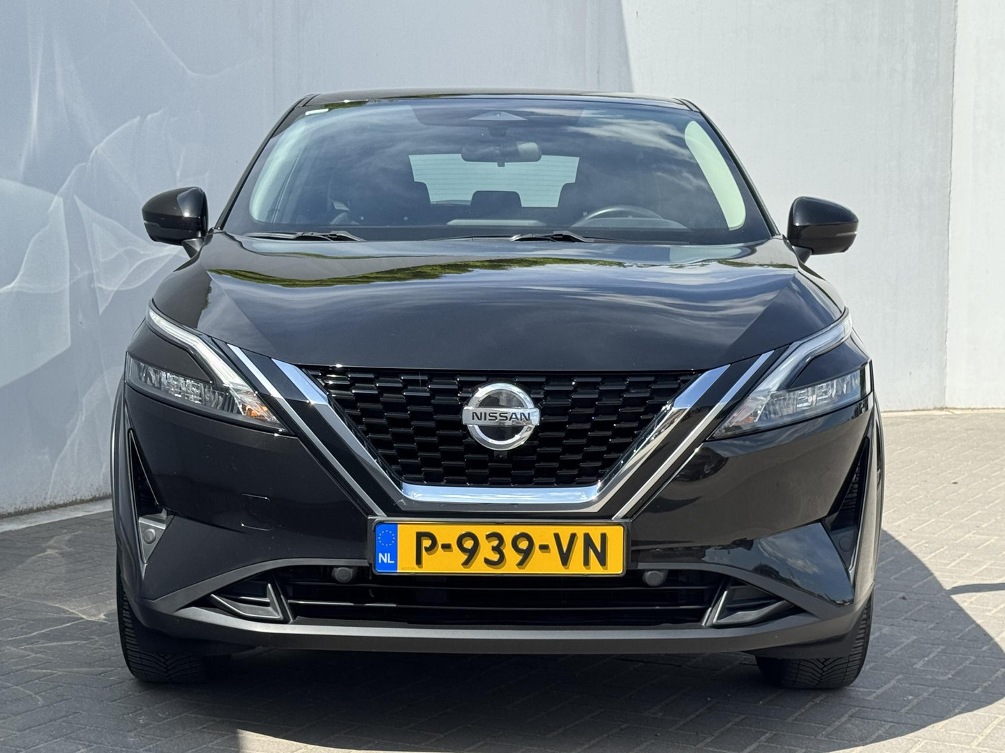 Nissan Nissan