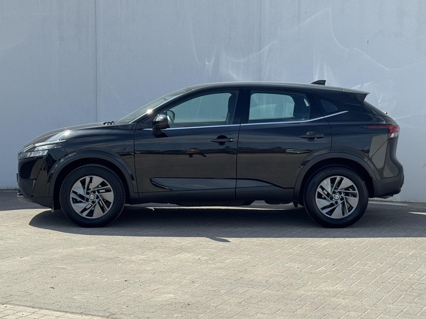 Nissan Nissan
