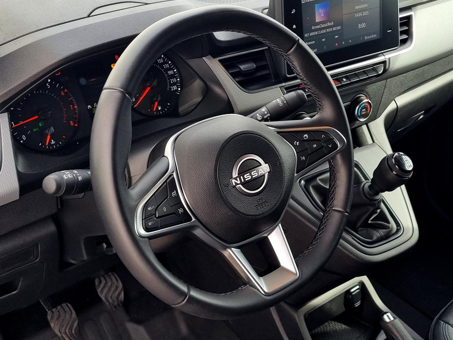 Nissan Nissan