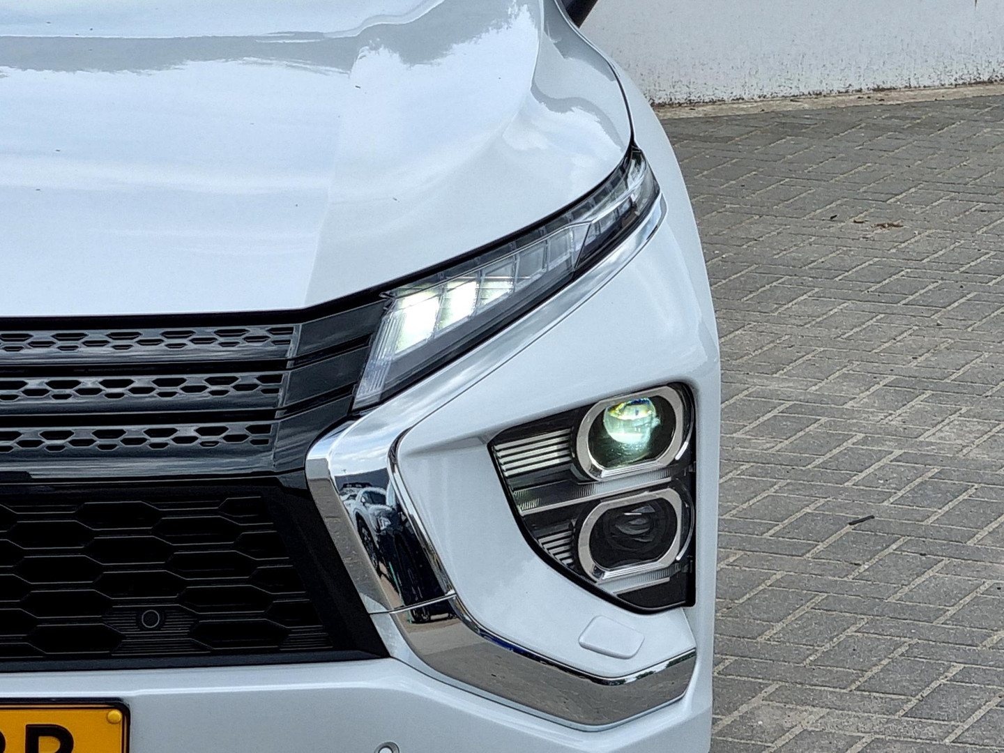 Mitsubishi Mitsubishi