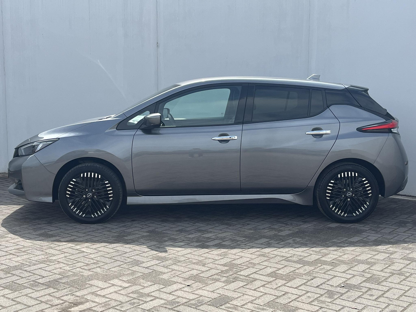 Nissan Nissan