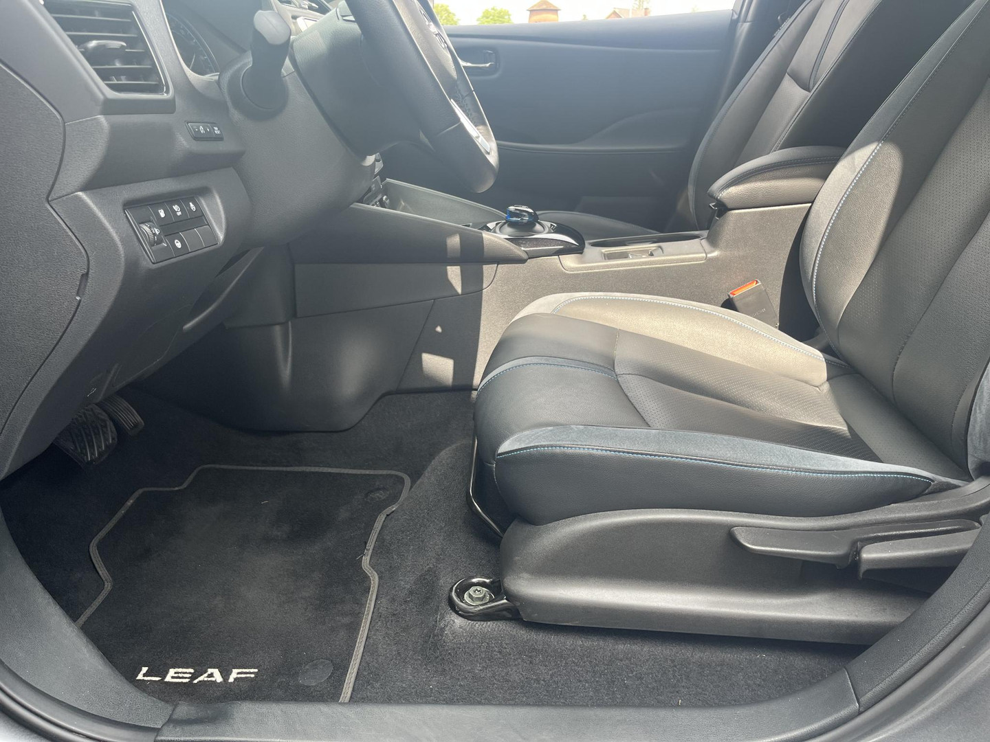 Nissan Nissan