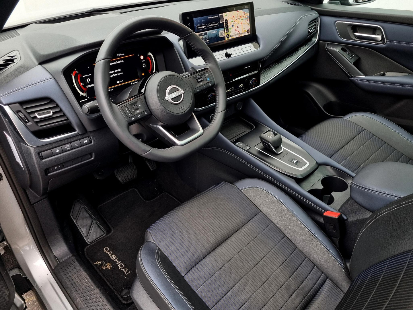 Nissan Nissan