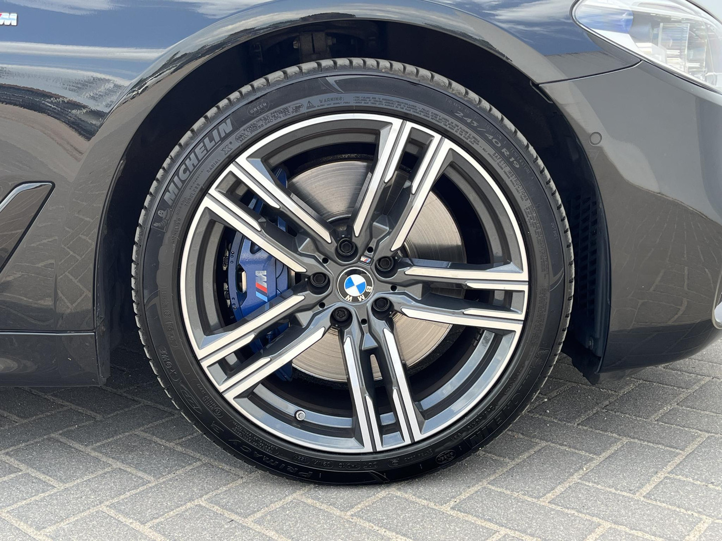 BMW