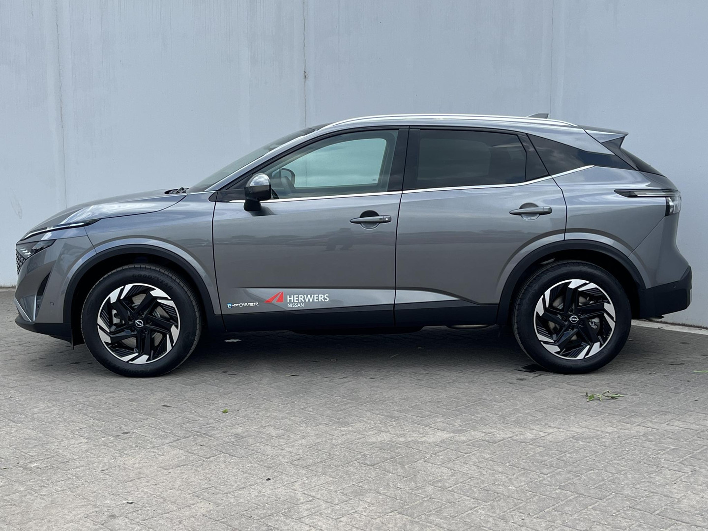 Nissan Nissan