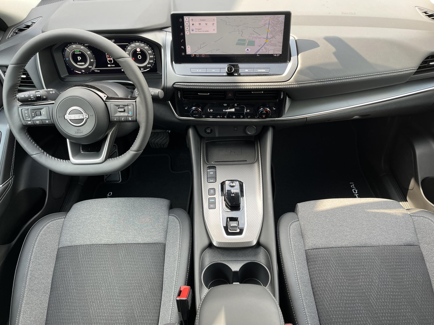 Nissan Nissan