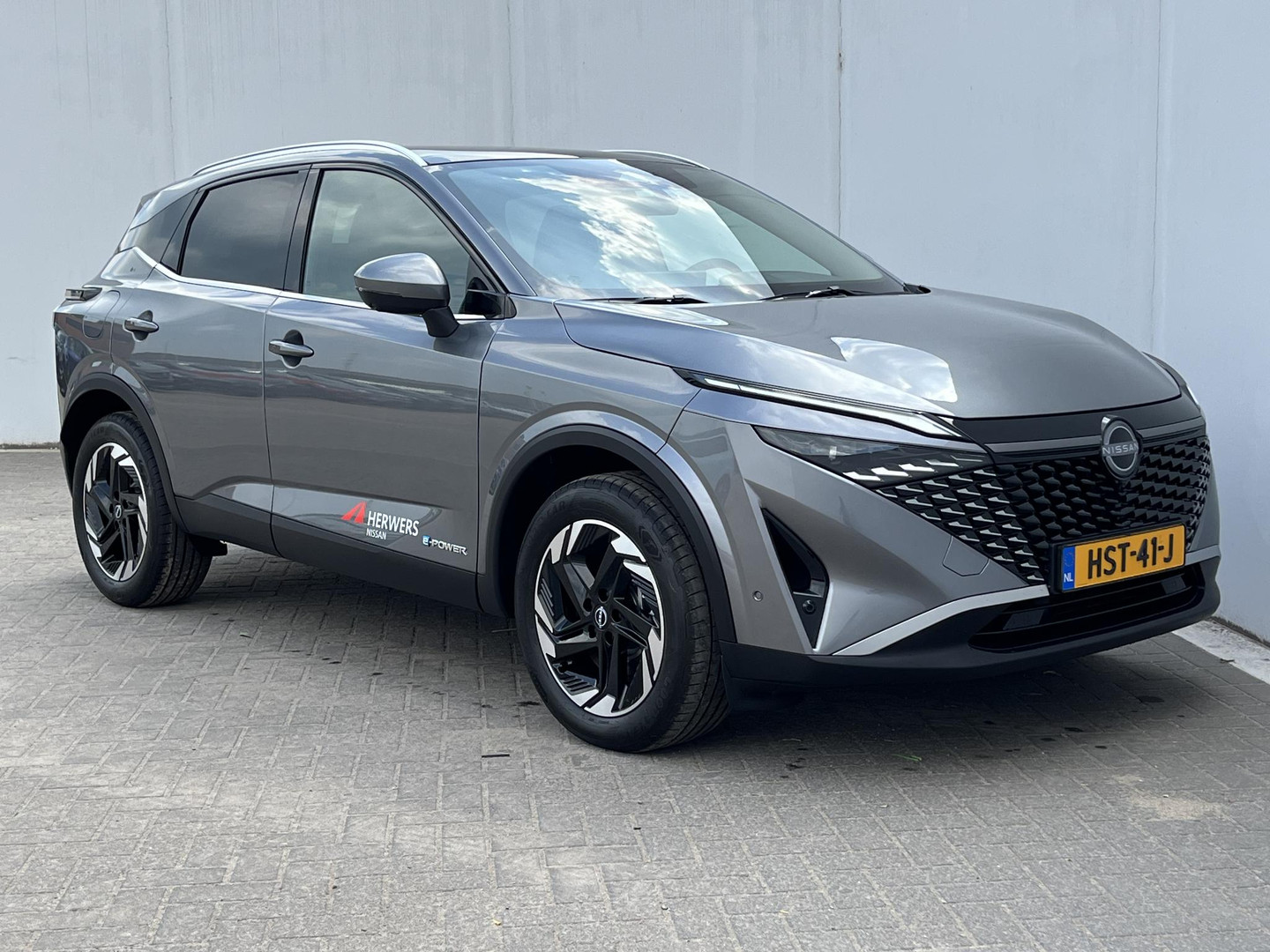 Nissan Nissan