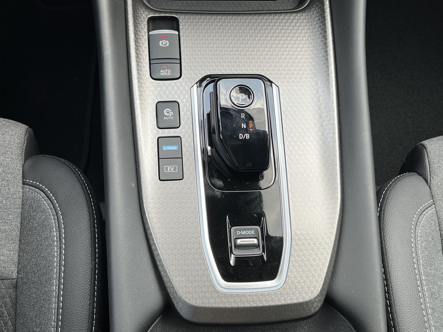 Nissan Nissan