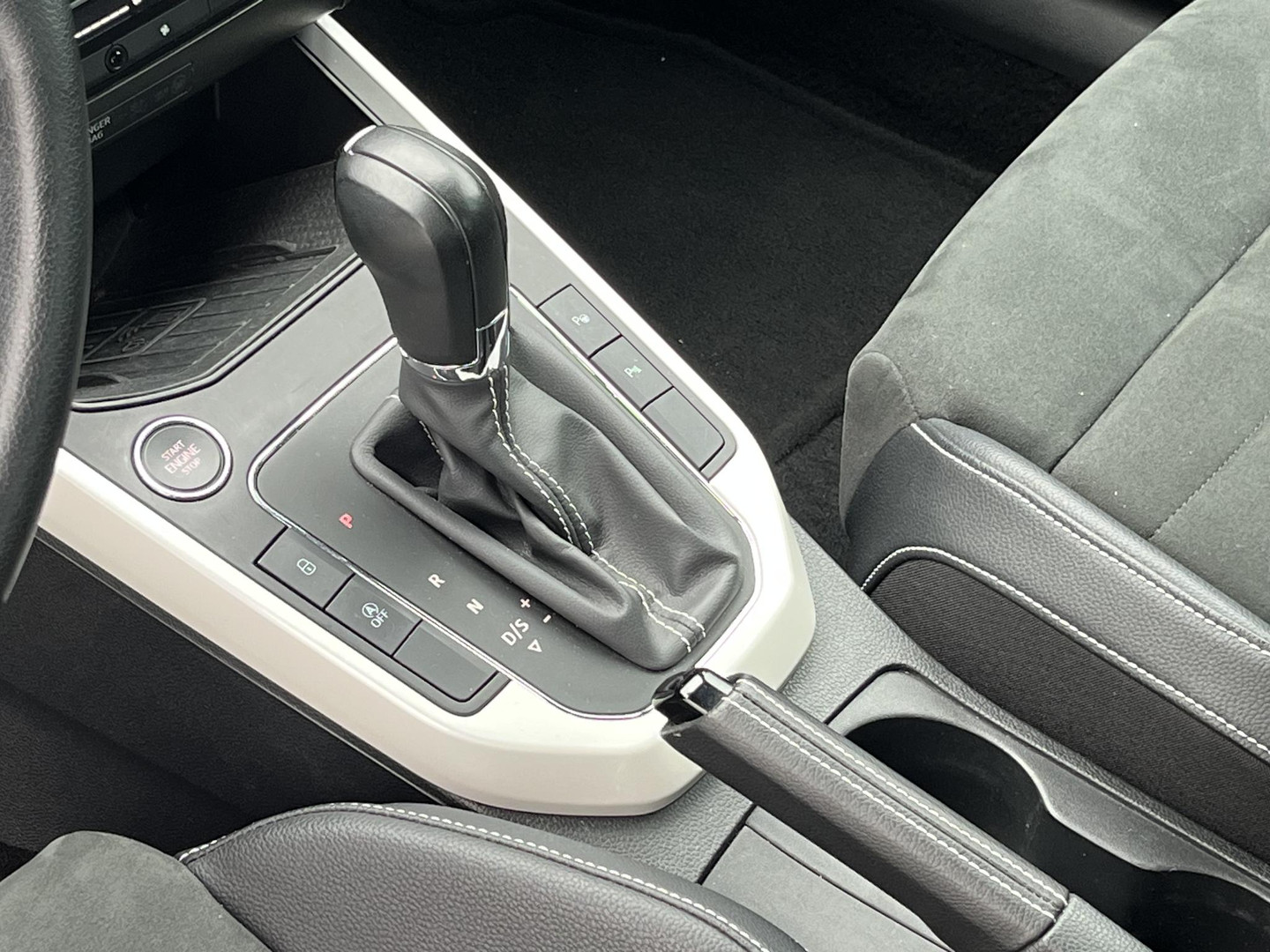 SEAT SEAT