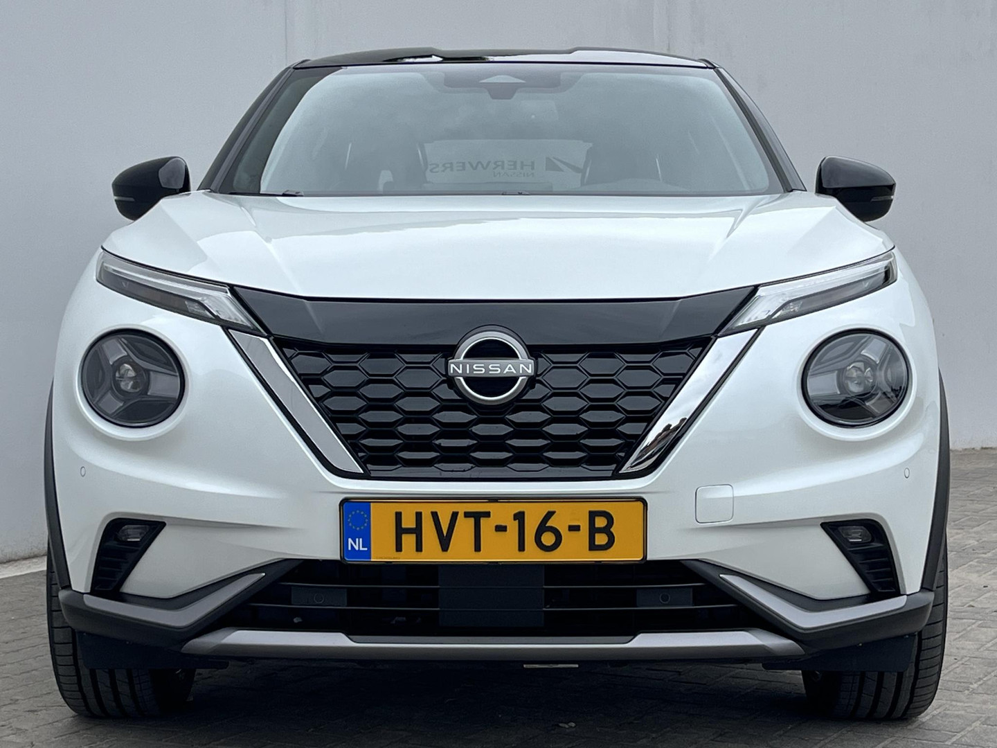 Nissan Nissan