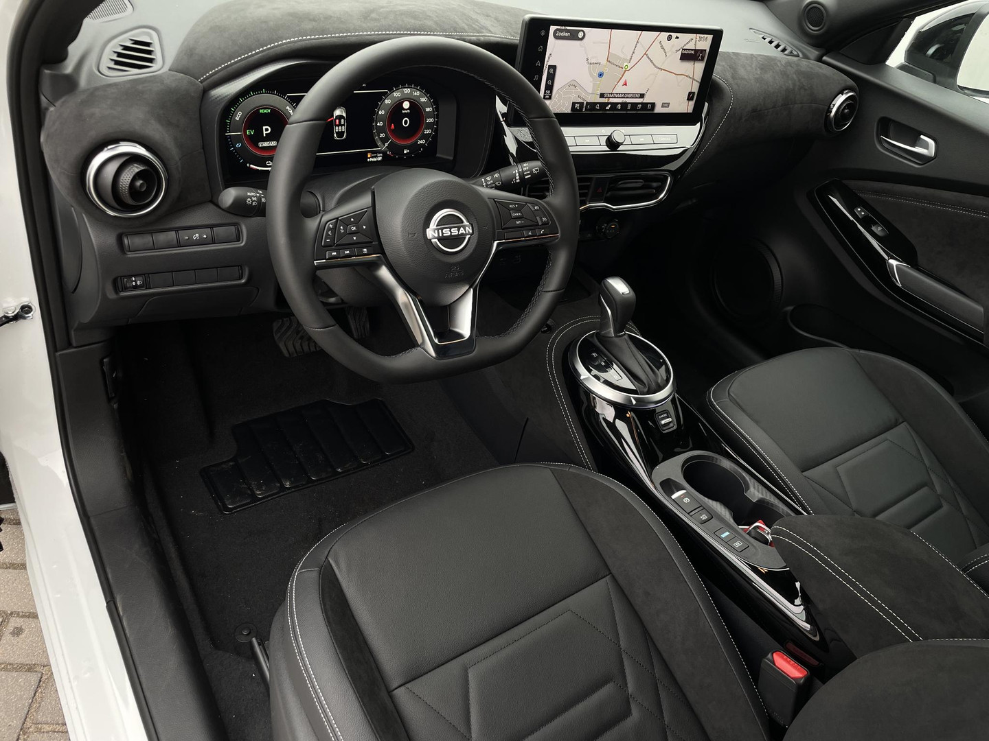 Nissan Nissan
