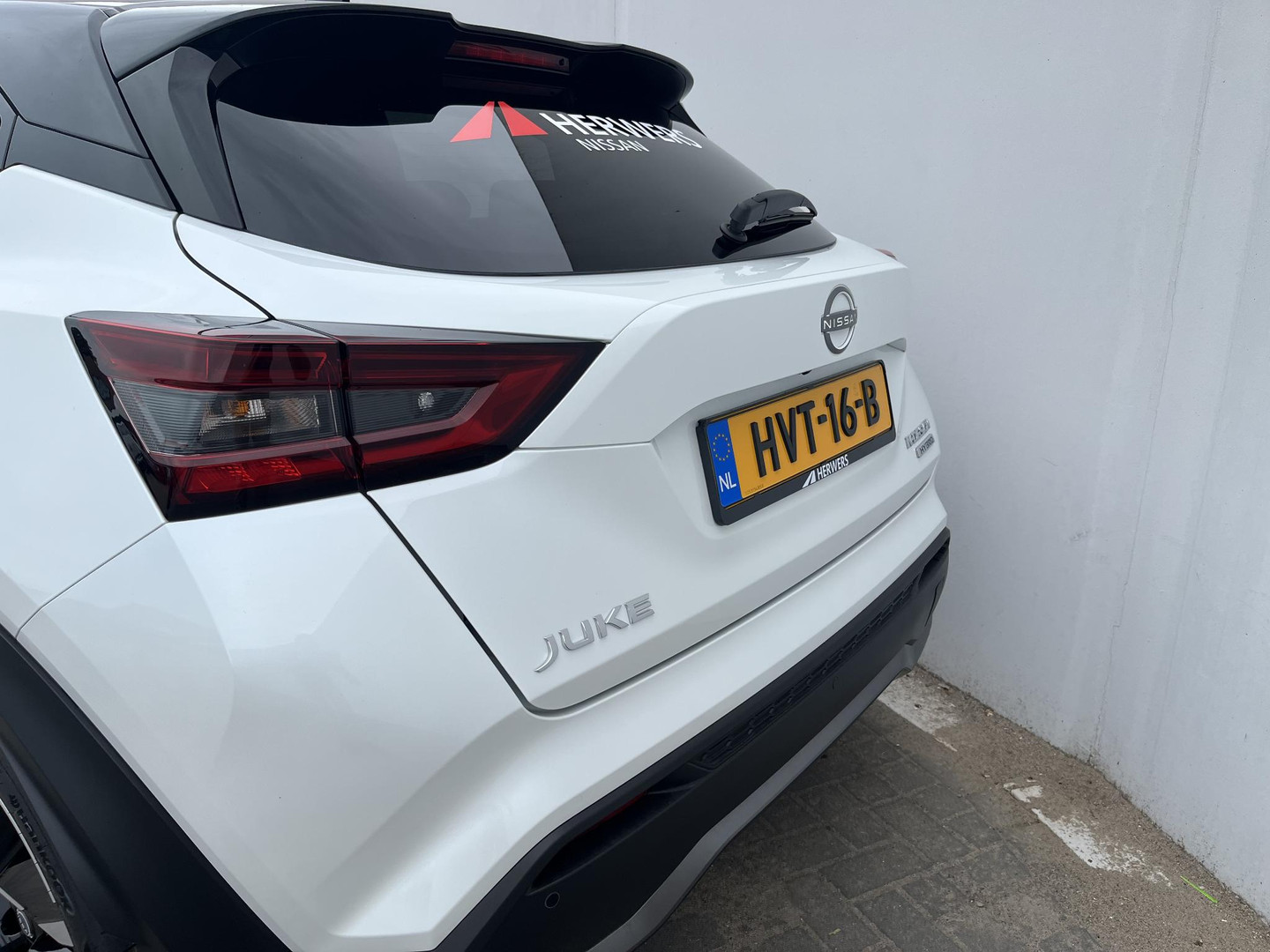 Nissan Nissan