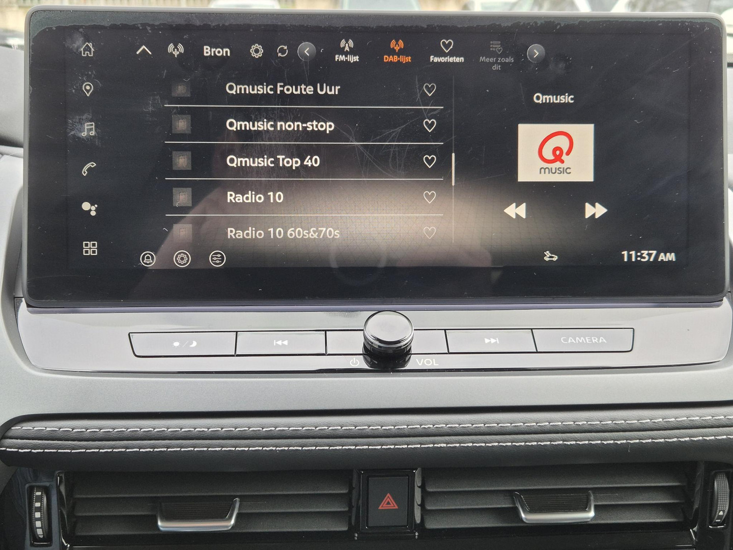 Nissan Nissan