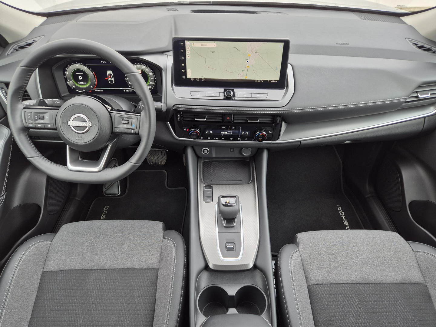 Nissan Nissan
