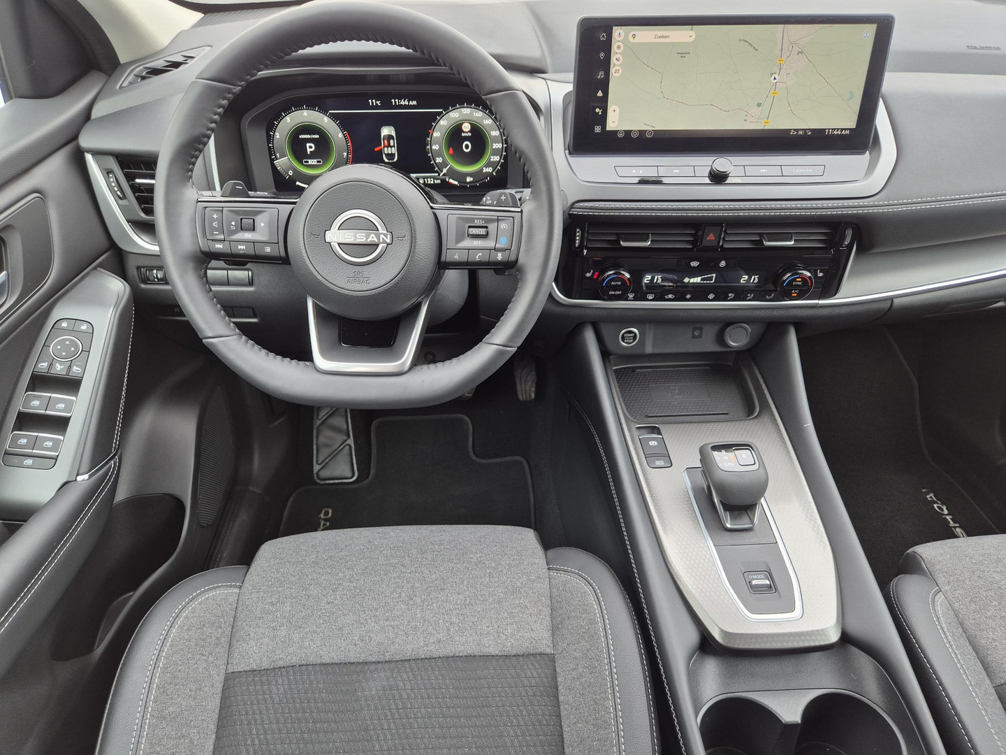 Nissan Nissan