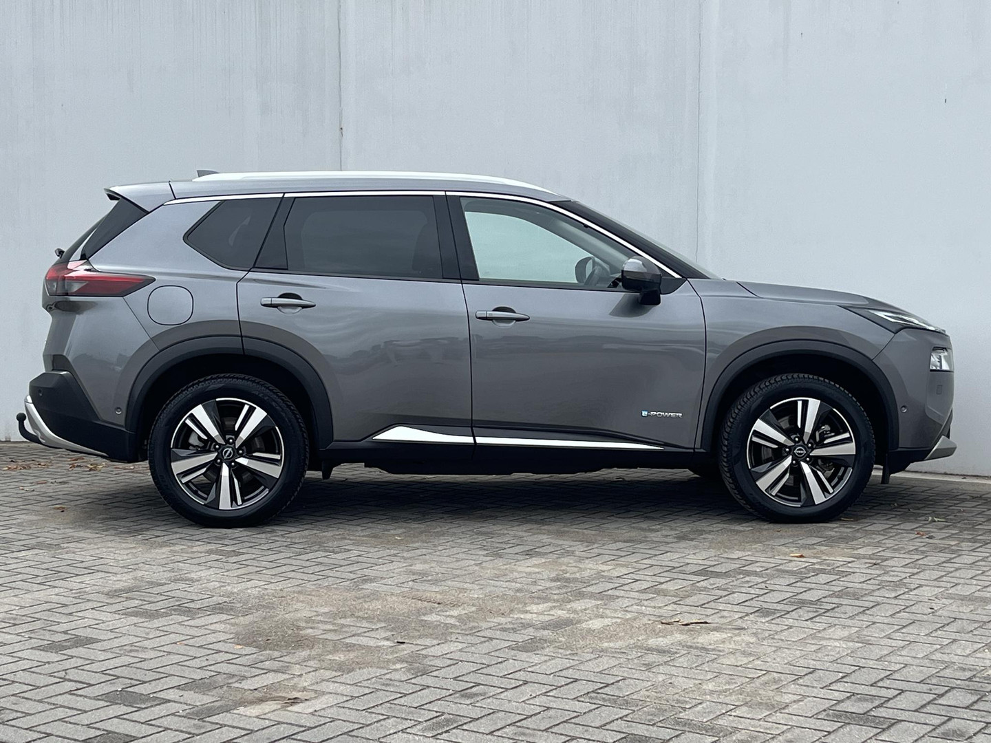 Nissan Nissan