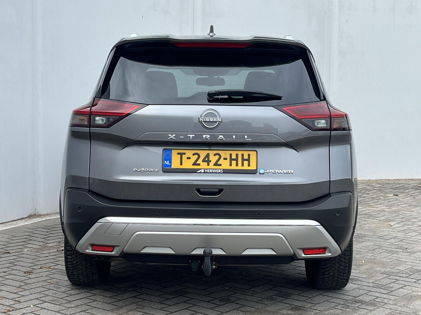 Nissan Nissan