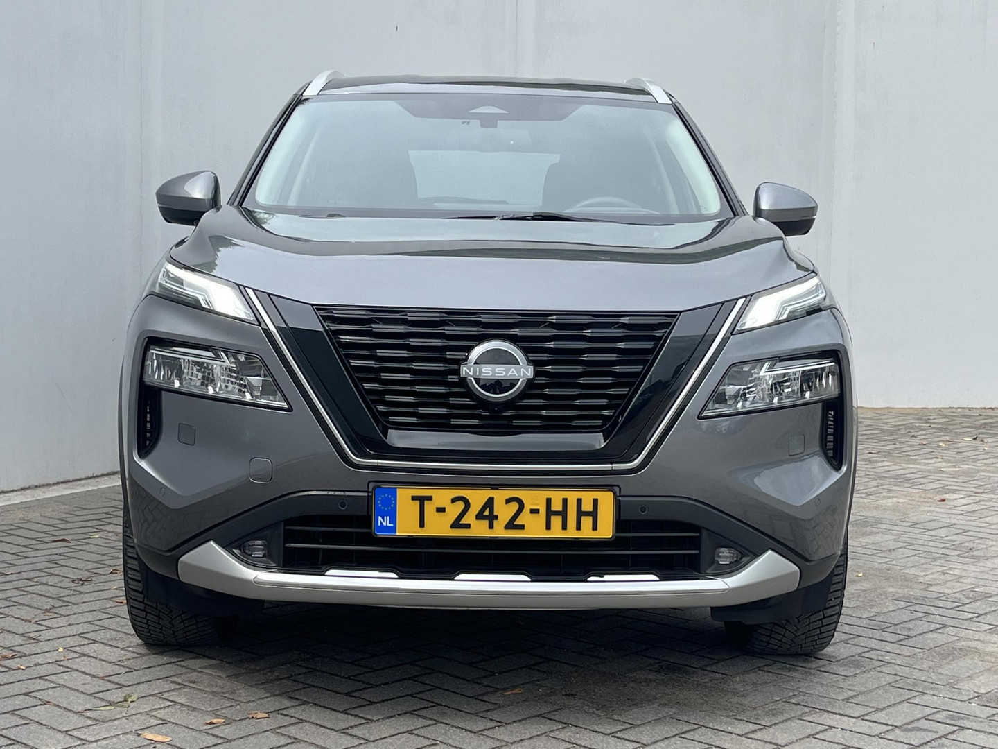 Nissan Nissan