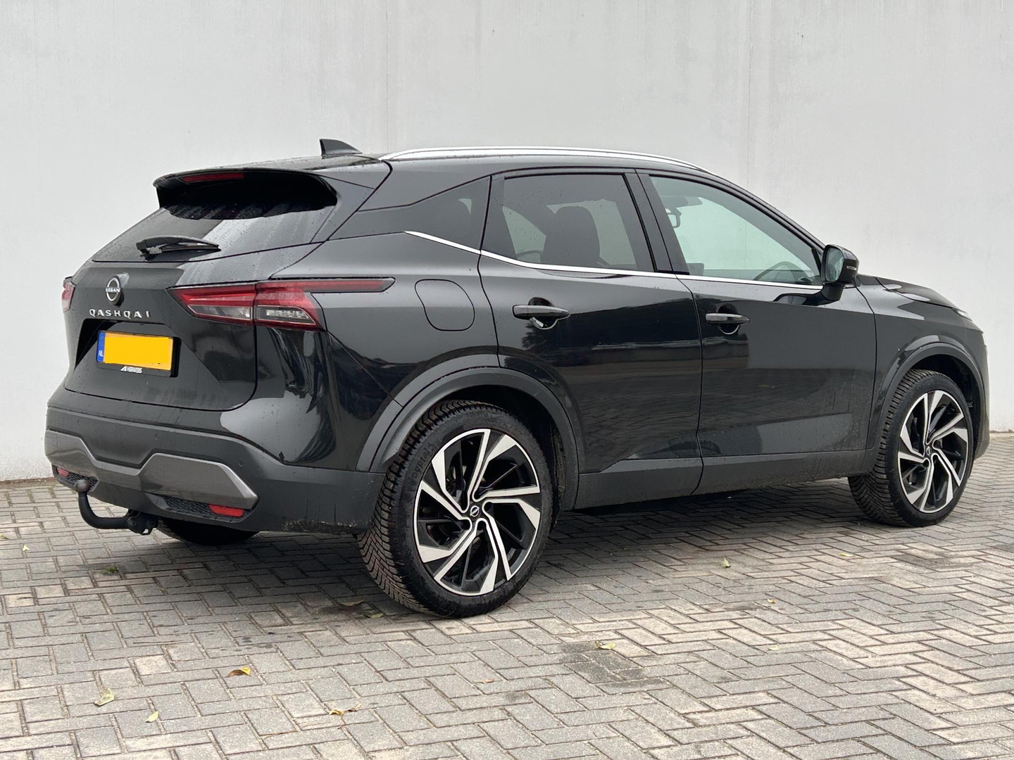 Nissan Nissan
