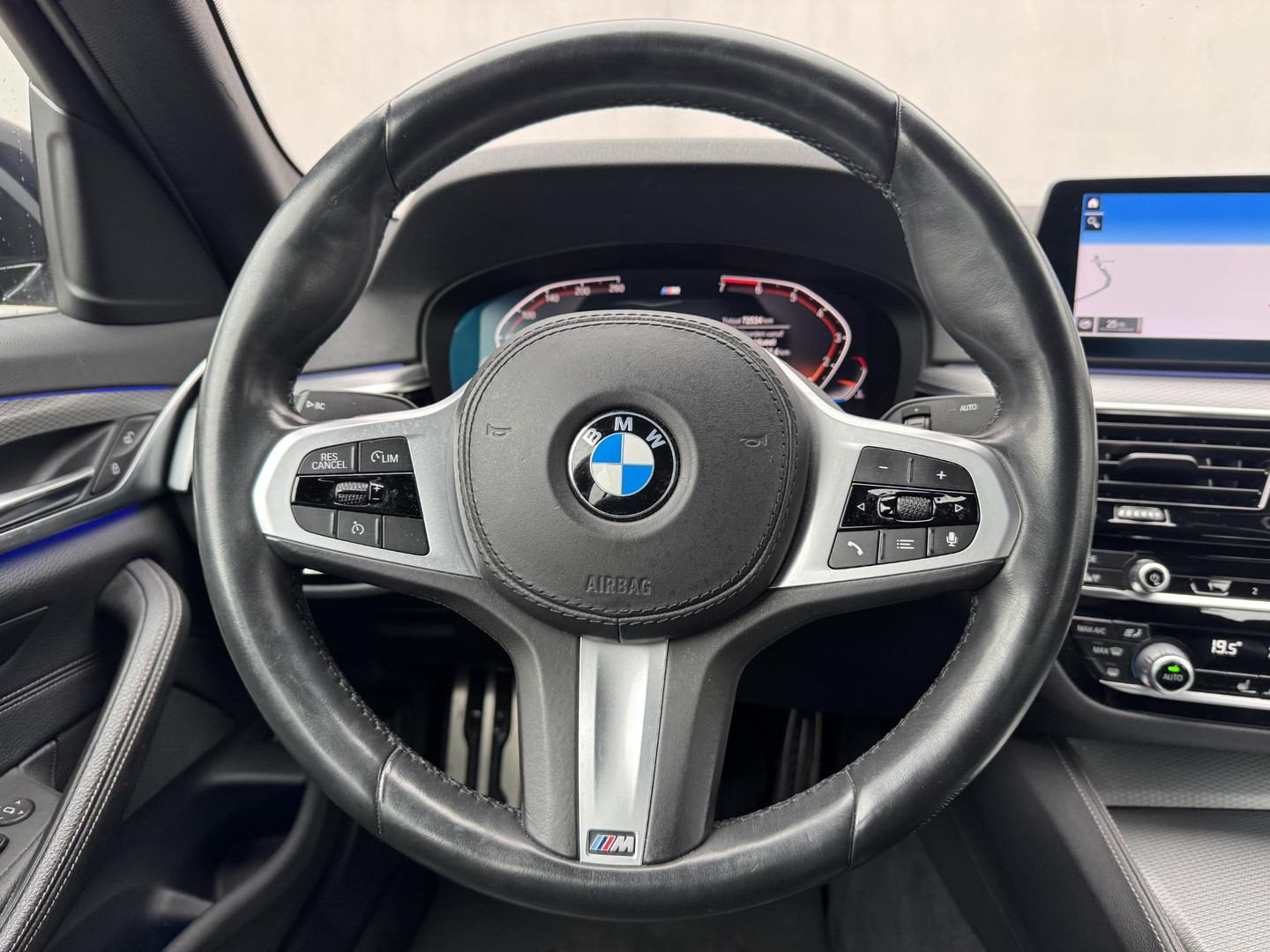 BMW BMW