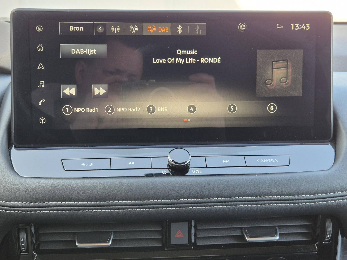 Nissan Nissan
