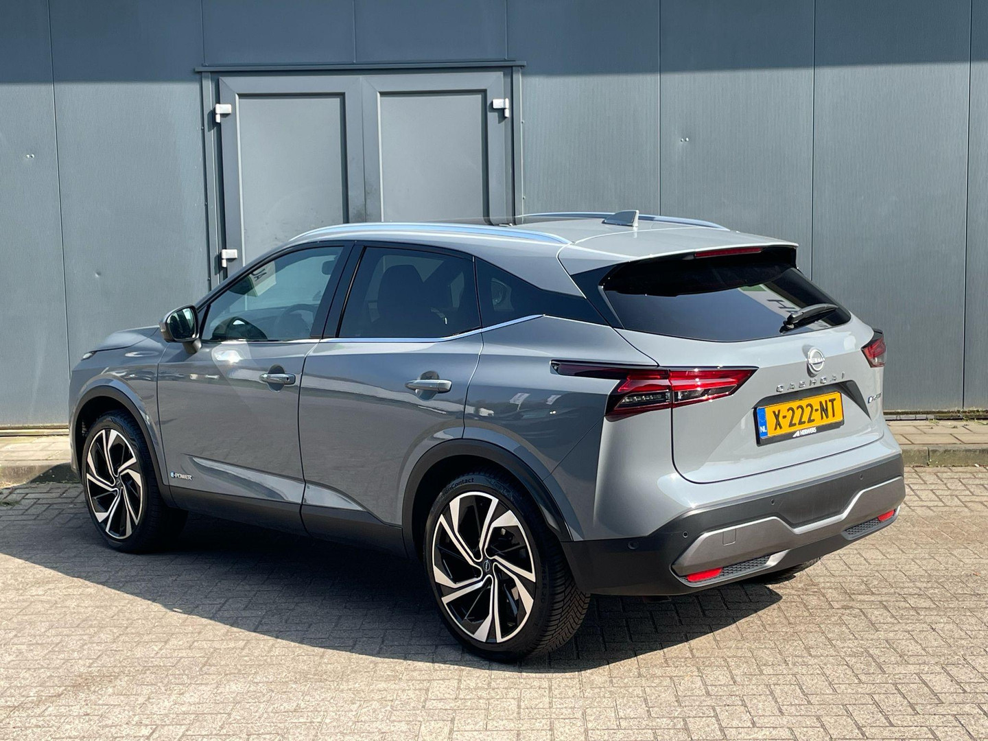 Nissan Nissan