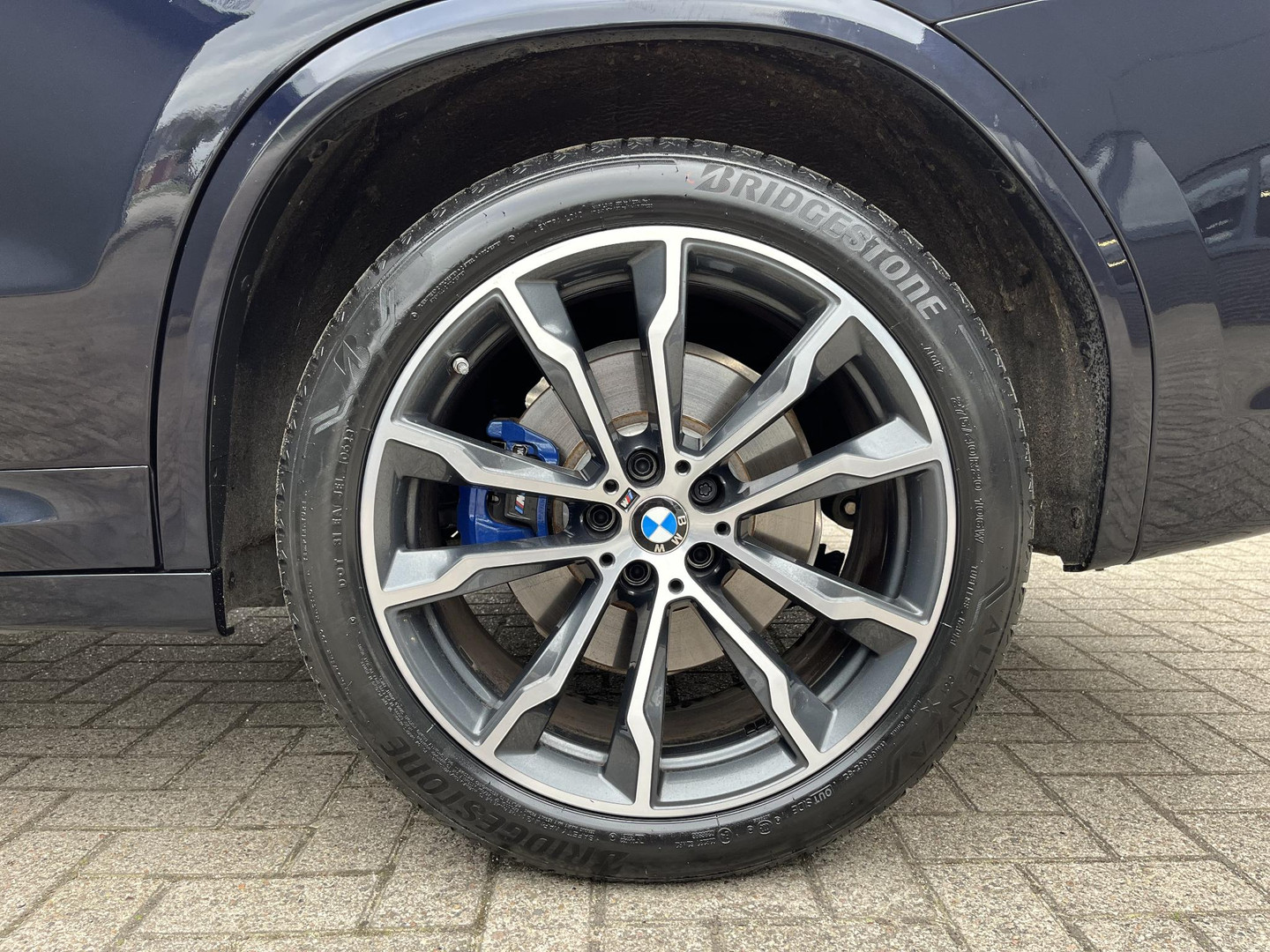 BMW BMW