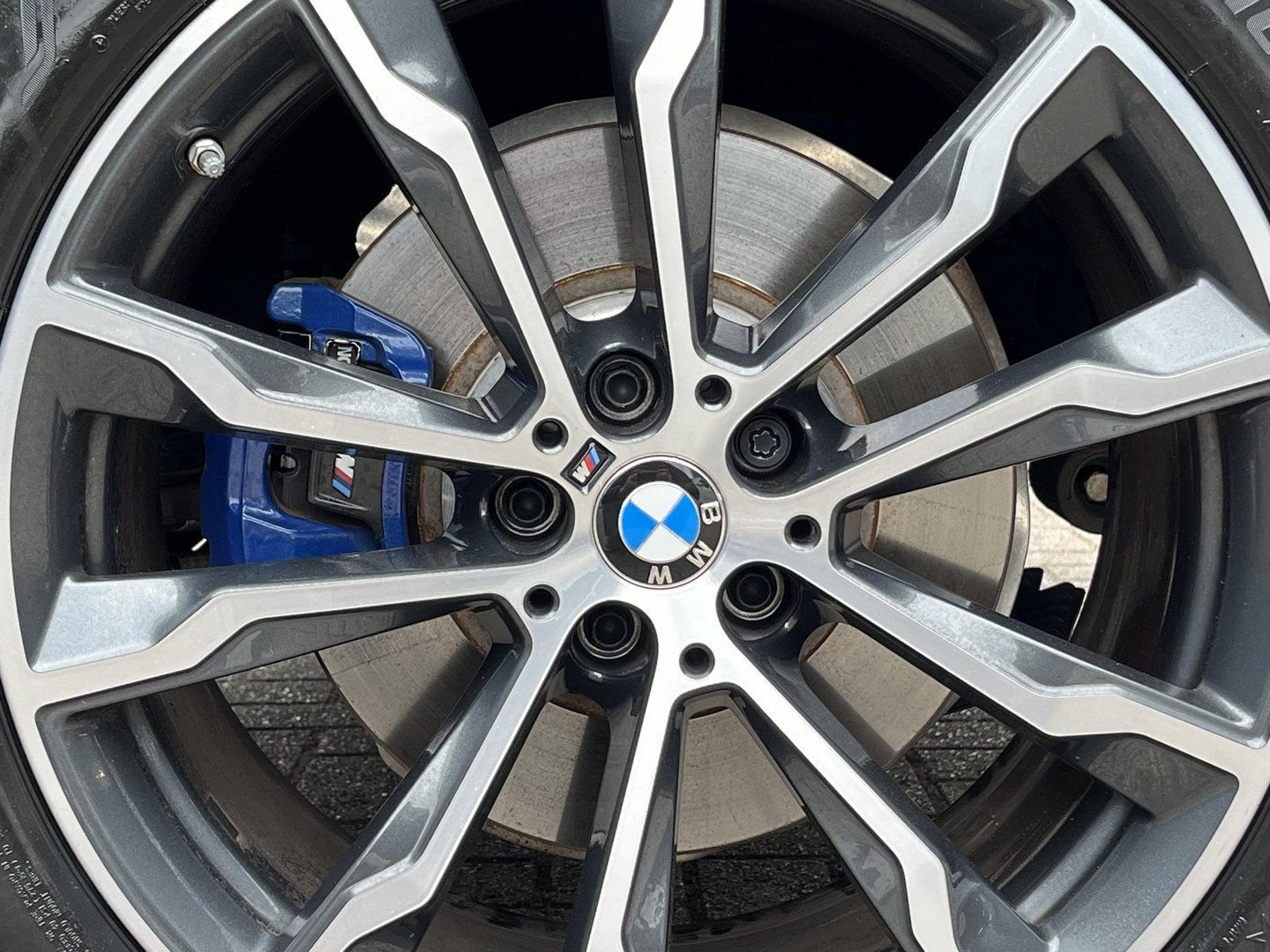 BMW BMW