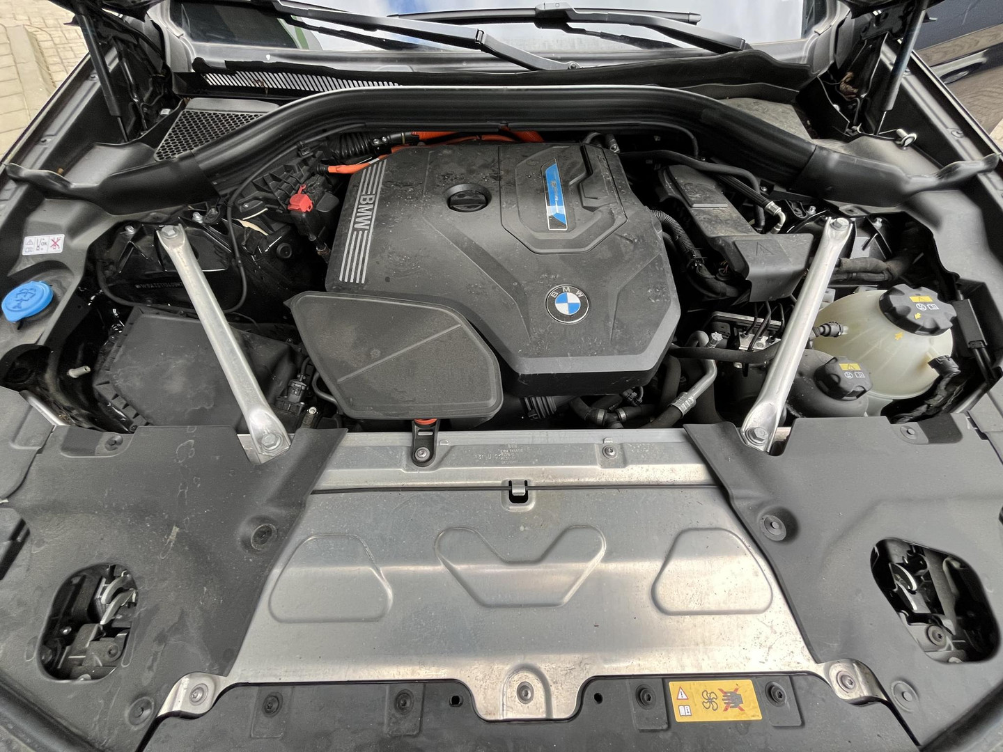 BMW BMW