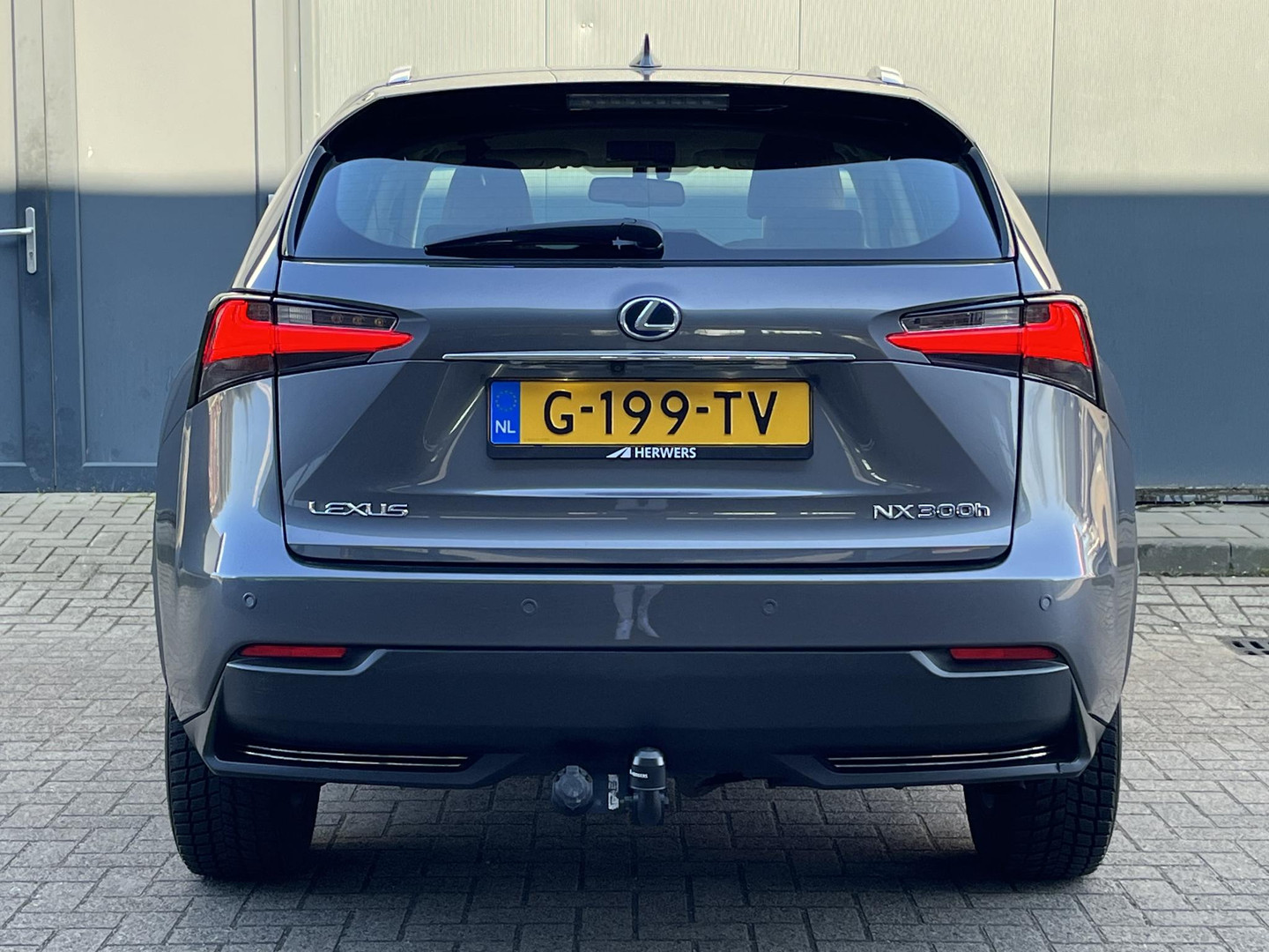 Lexus