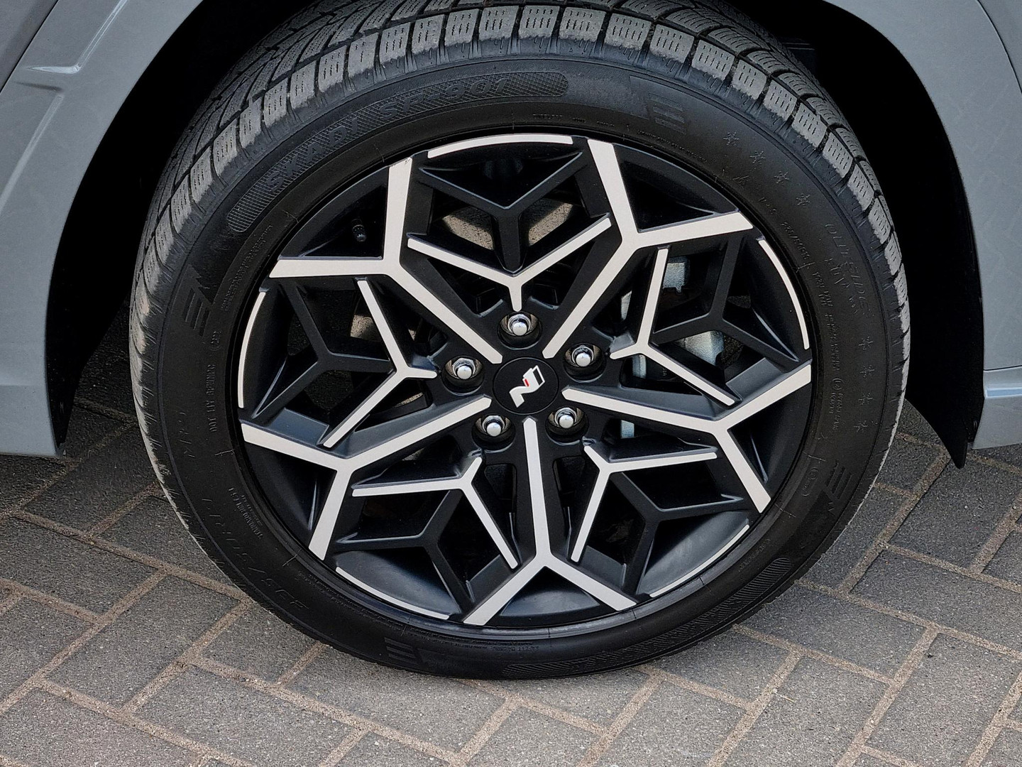 Hyundai Hyundai