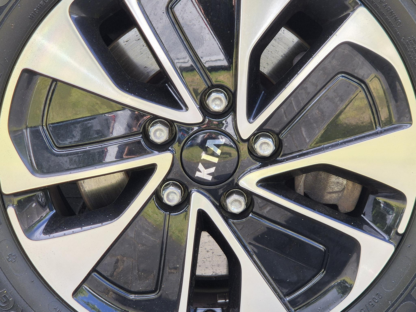 Kia