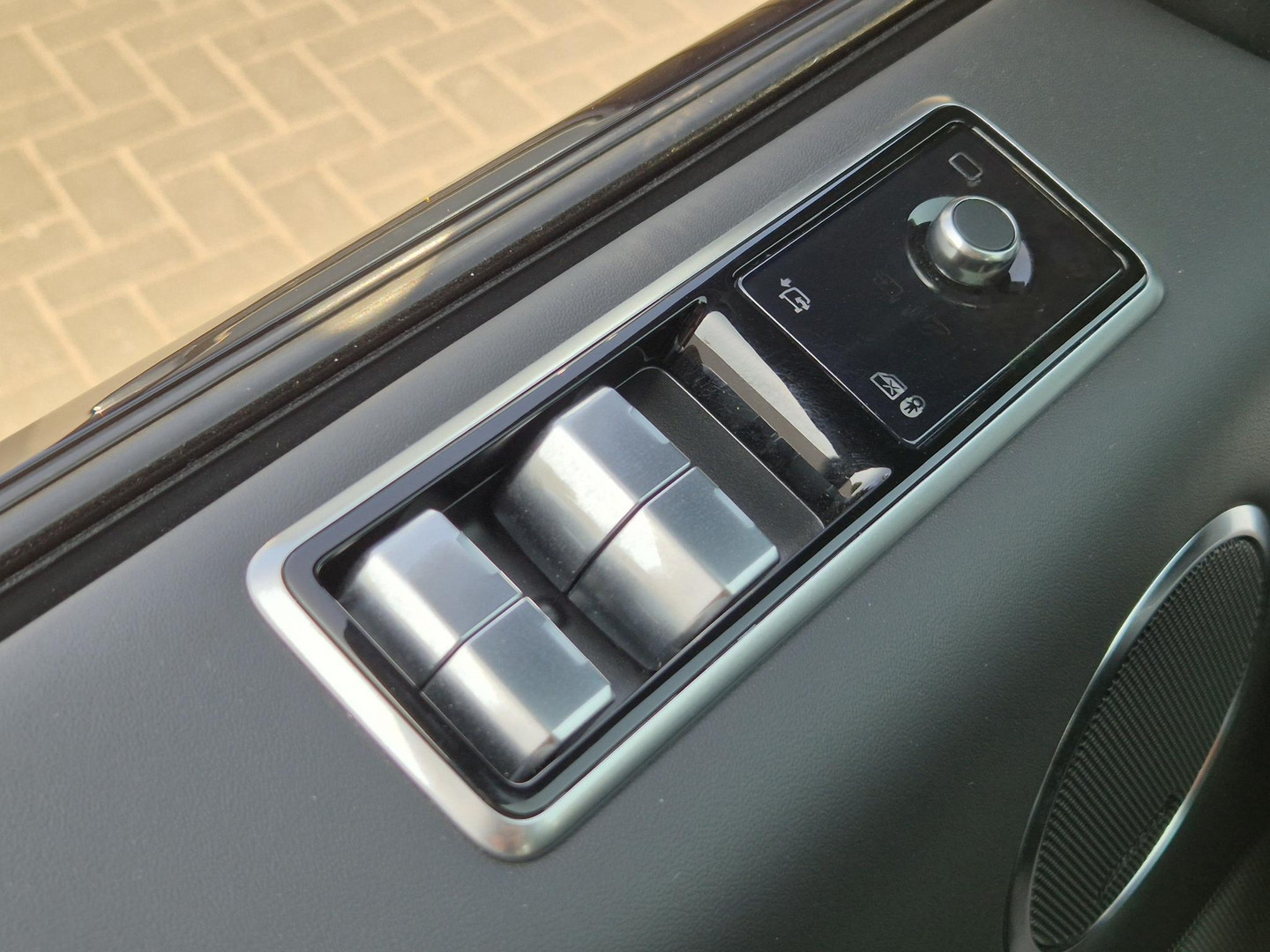 Land Rover Land Rover