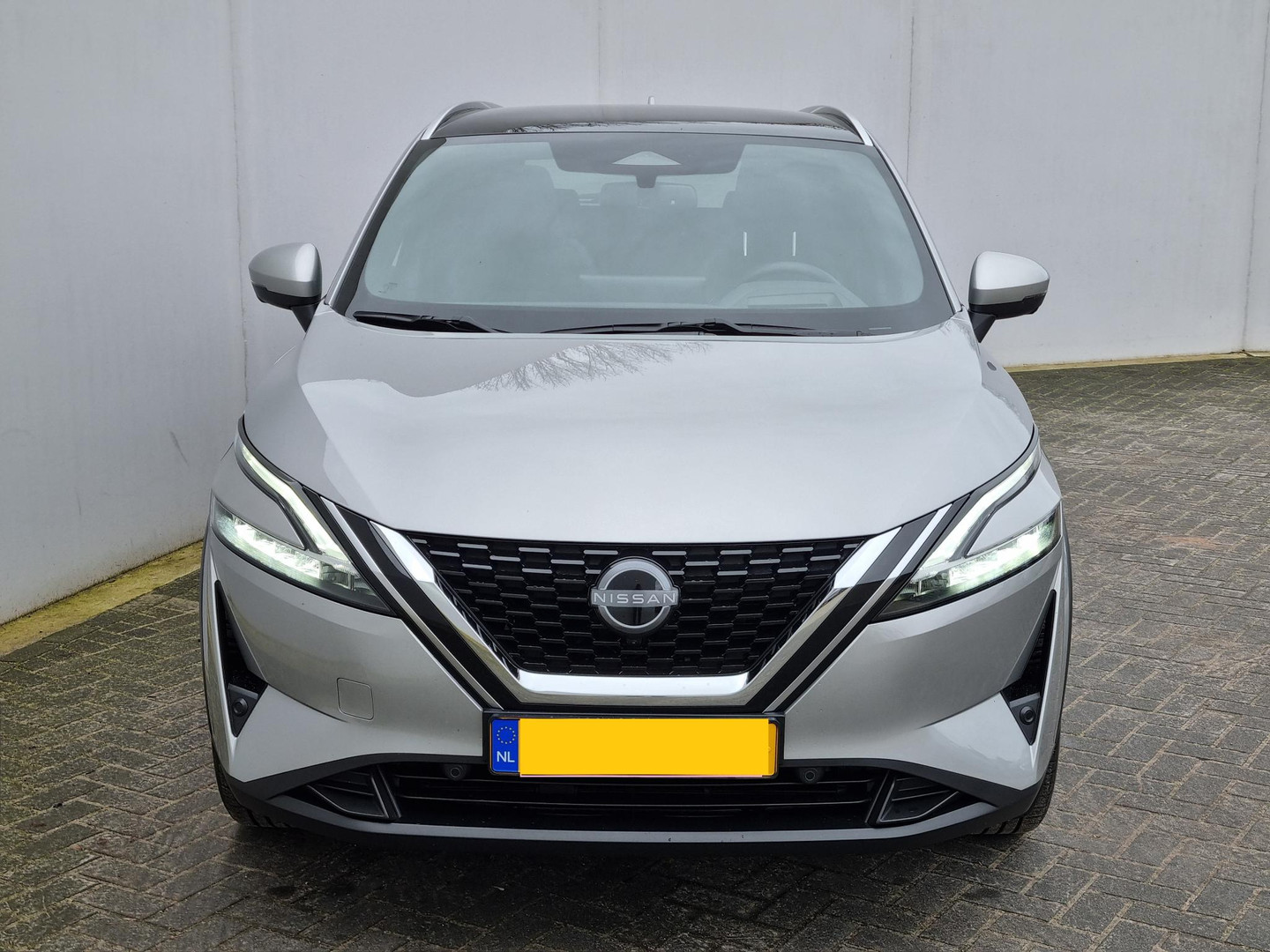 Nissan Nissan