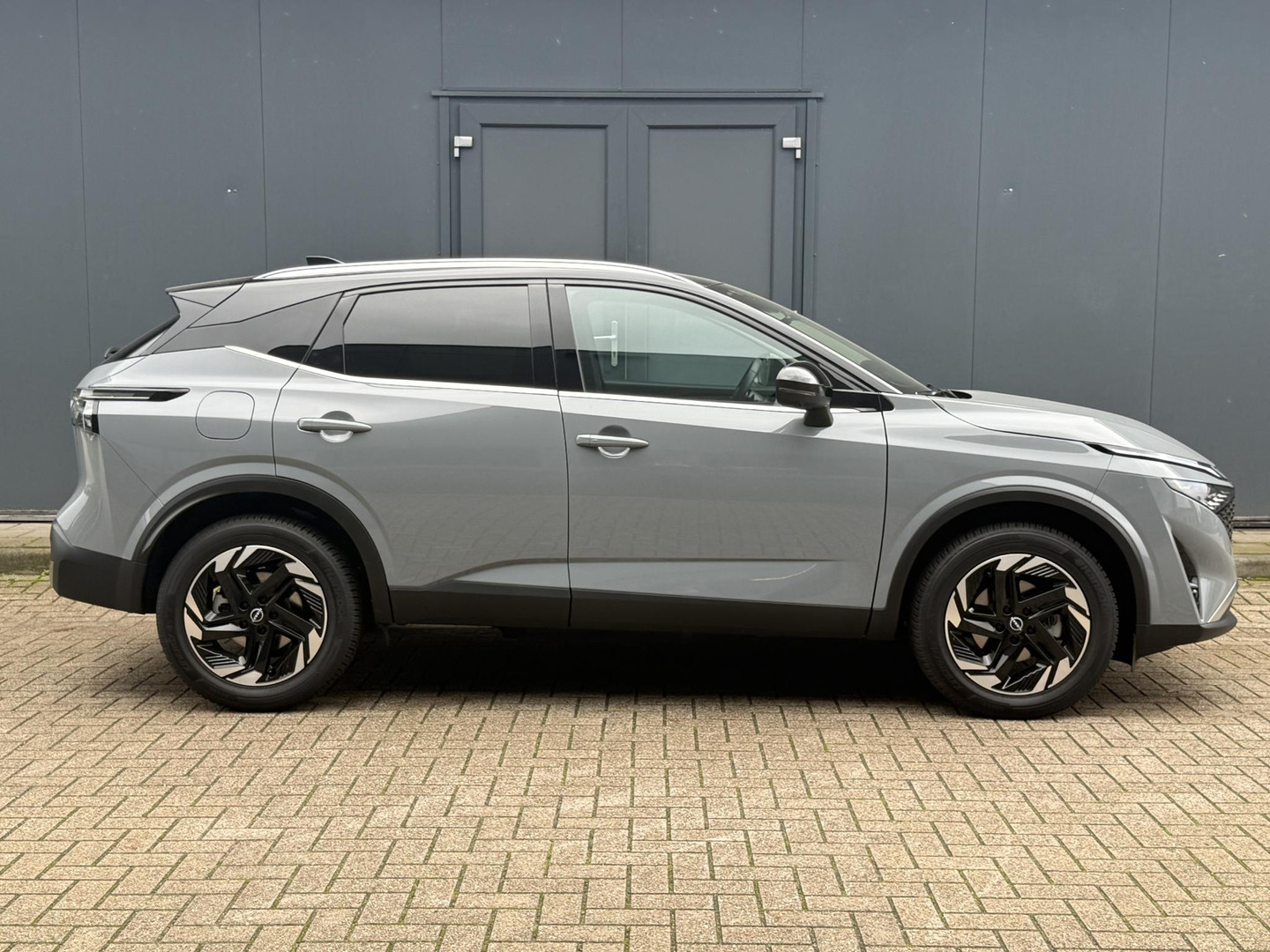 Nissan Nissan