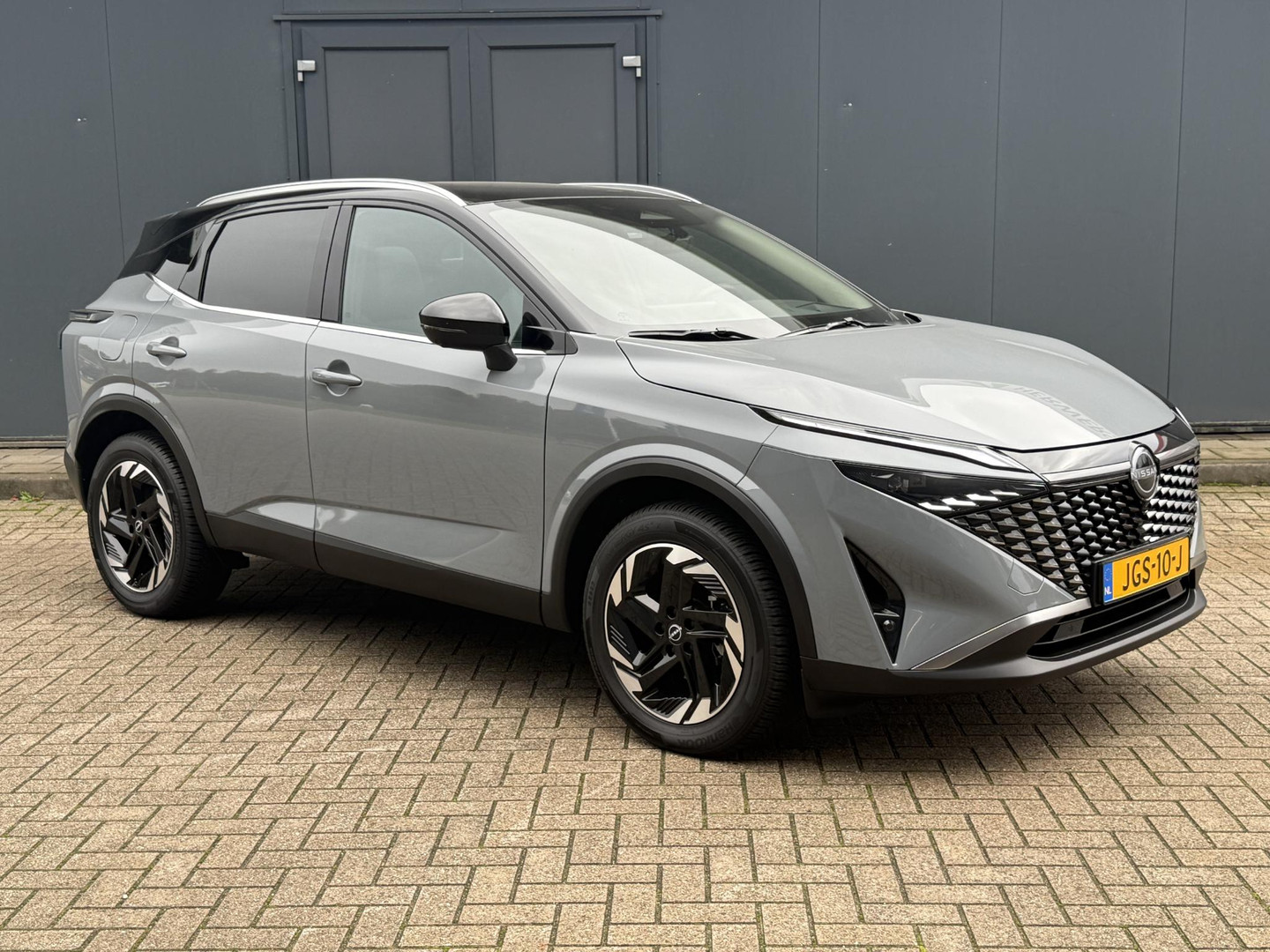 Nissan Nissan