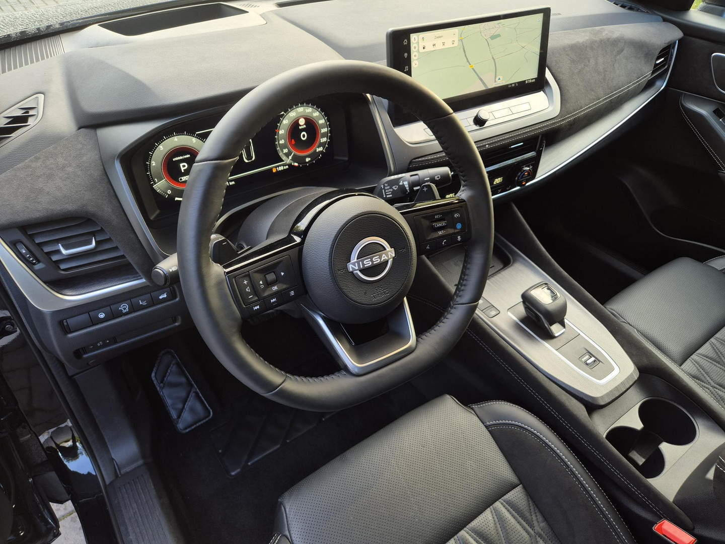 Nissan Nissan