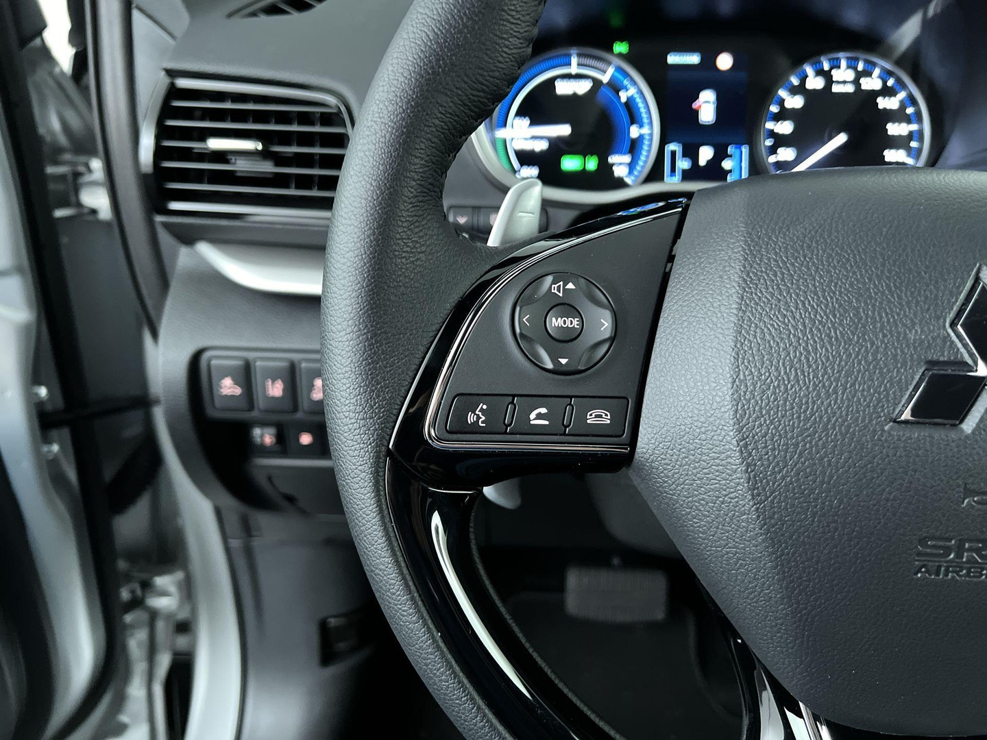 Mitsubishi Mitsubishi