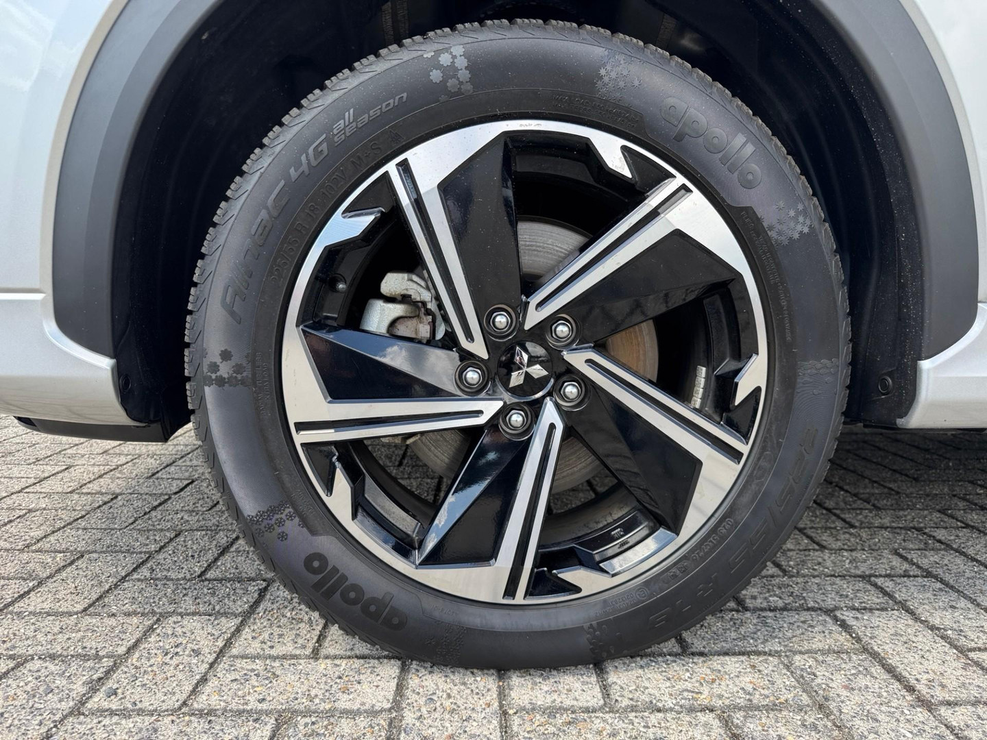 Mitsubishi Mitsubishi